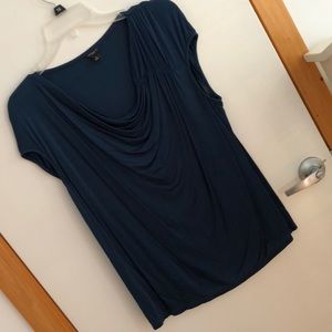 ⭐️⭐️Ann Taylor Top⭐️⭐️